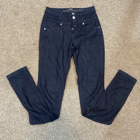 Almost Famous Jeans - Picture 3 of 8